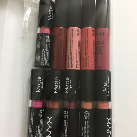 New (10) NYX Matte Lipstick/soft Lip cream - Picture 5 of 5